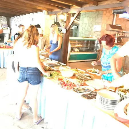 Assos Yenibahce Hotel